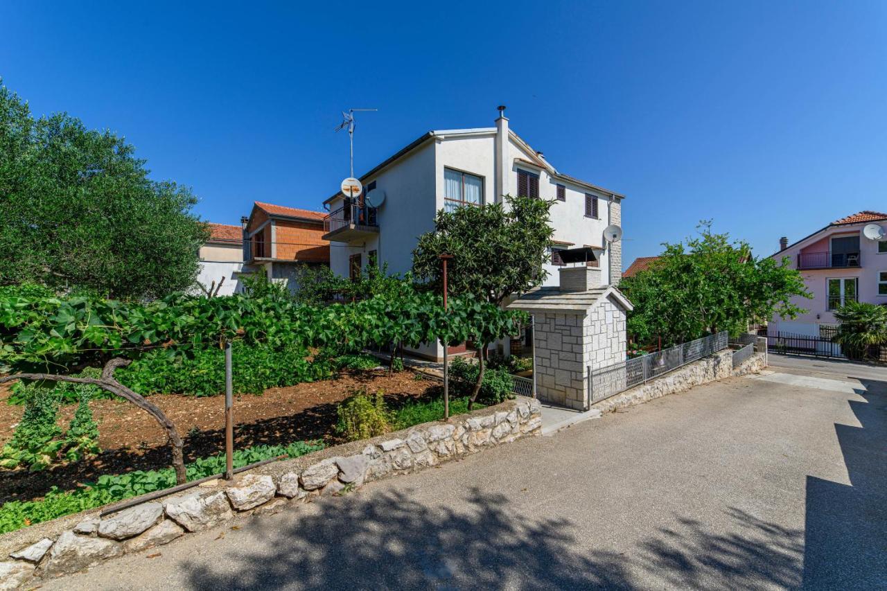 Apartman More Šibenik Exterior foto
